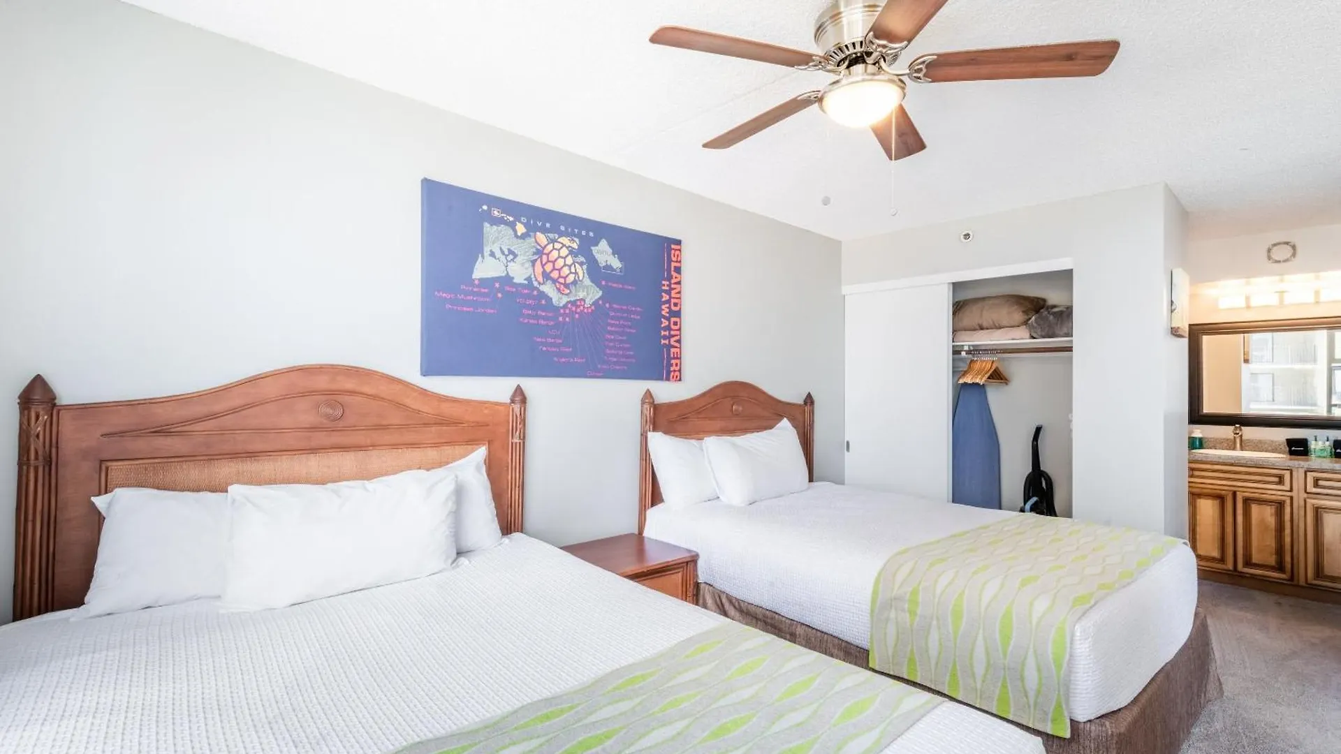 Appartamento Steps To Waikiki Beach! Ocean View Condo + Free Parking Honolulu