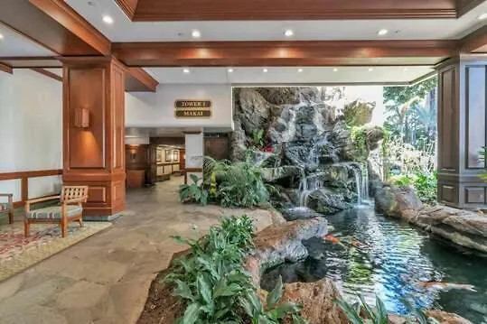 Steps To Waikiki Beach! Ocean View Condo + Free Parking Honolulu 0*,