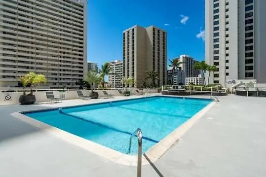 Steps To Waikiki Beach! Ocean View Condo + Free Parking Honolulu 0*,  United States