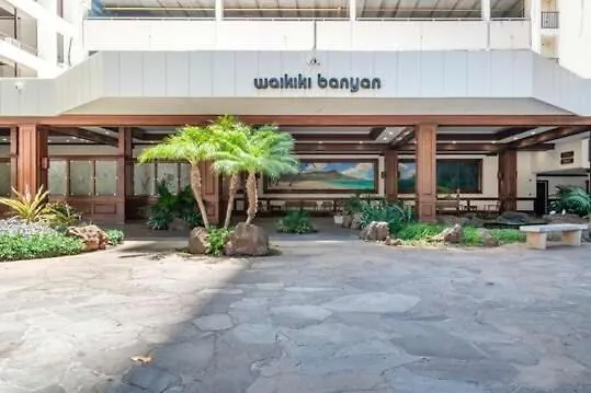 Steps To Waikiki Beach! Ocean View Condo + Free Parking Honolulu Apartment